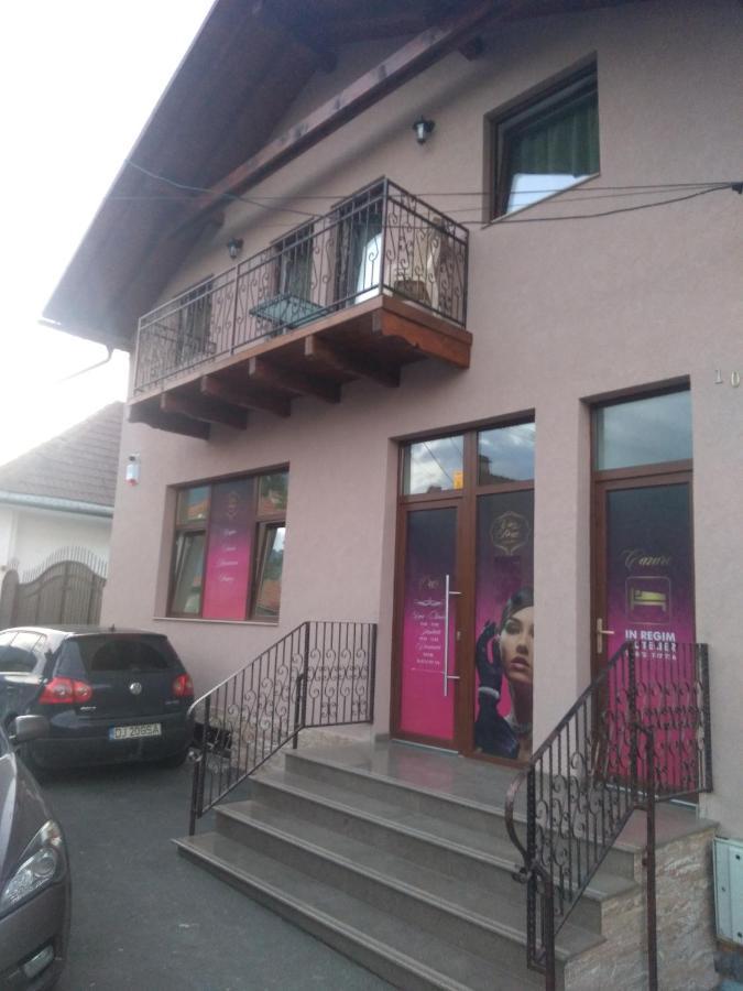 Cazare Regim Hotelier Zărneşti Екстериор снимка